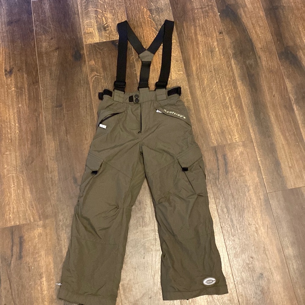 Olive Ski/Snowboarding Pants!